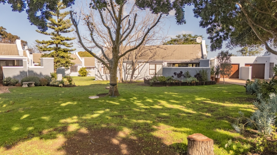 To Let 2 Bedroom Property for Rent in Ridgeworth Western Cape